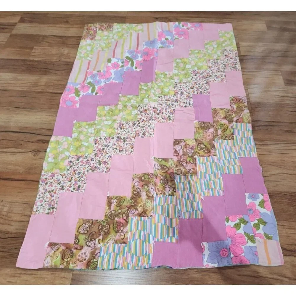 Vintage 60s 70s Quilt Throw Lap Blanket Pink Groovy Mod Hand Made